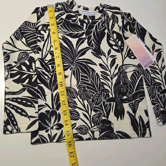 Coolibar Girls Moonlit Tropics Blake Rashguard And Gemma Swim Bottoms Size 4/5 - Picture 6 of 9